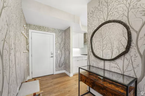 Holladay, UT 84117,2240 E LANEY AVE S #302