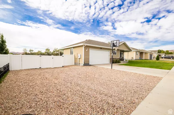 Vernal, UT 84078,1353 W 1000 S