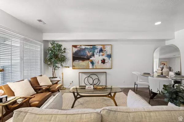 Salt Lake City, UT 84115,267 E MILLPOINT S