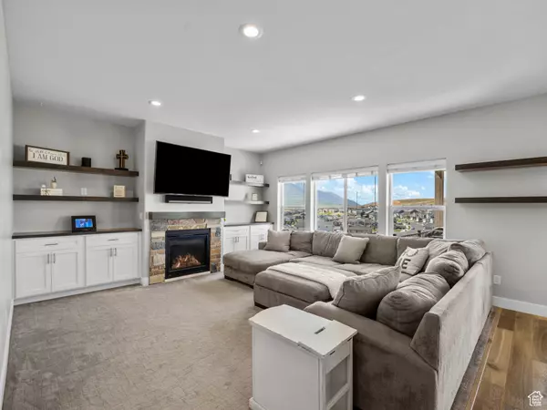 Santaquin, UT 84655,1353 SAGEBERRY