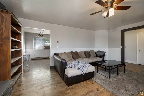 Vernal, UT 84078,1324 E 4000 S