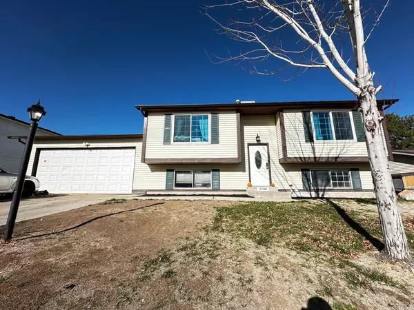 Kearns, UT 84118,5768 W LODESTONE AVE S