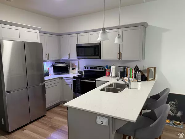 Riverton, UT 84096,13526 S POOLE DR #301