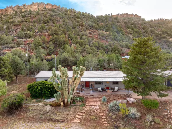 1471 W MARDEAN CIR, Apple Valley, UT 84737