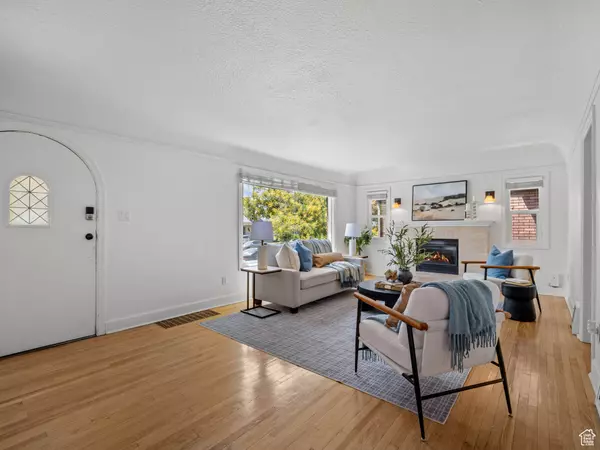 1067 S 400 E, Salt Lake City, UT 84111