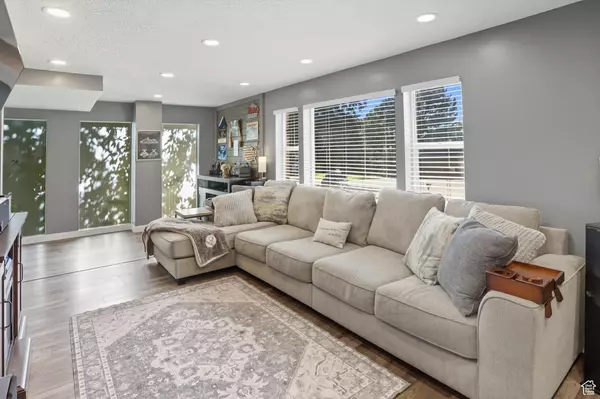 Ogden, UT 84414,692 E 2400 N