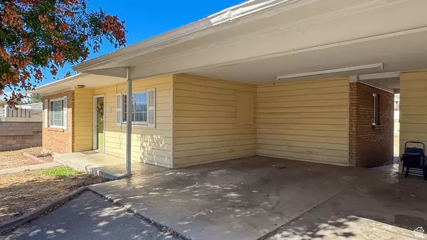 Pleasant Grove, UT 84062,121 E 700 S