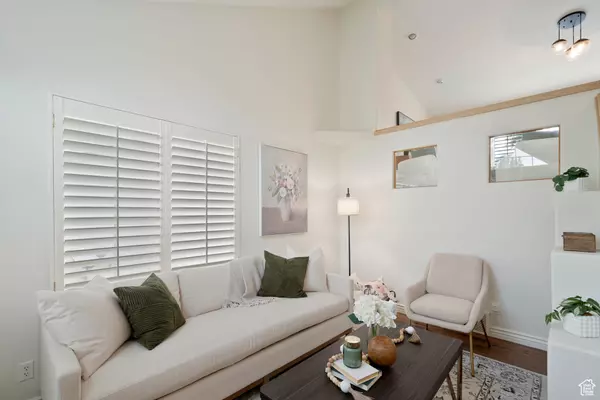 Sandy, UT 84094,9439 S MECKAILEE CV