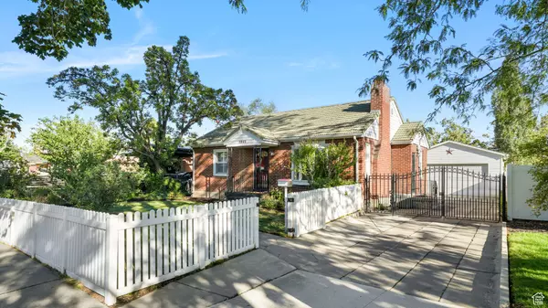 Salt Lake City, UT 84106,1865 E HILLCREST AVE