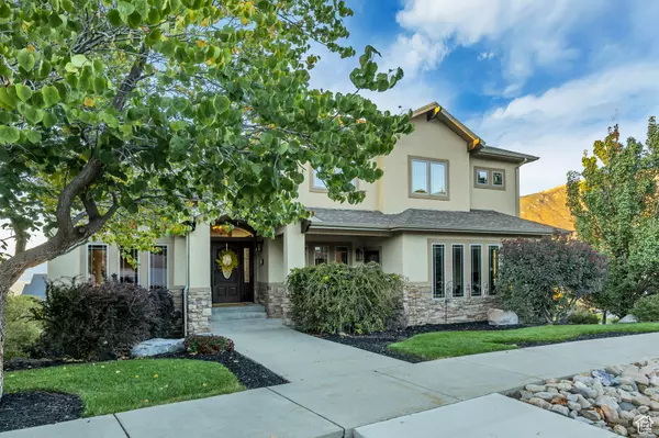 Draper, UT 84020,1945 E SEVEN OAKS LN