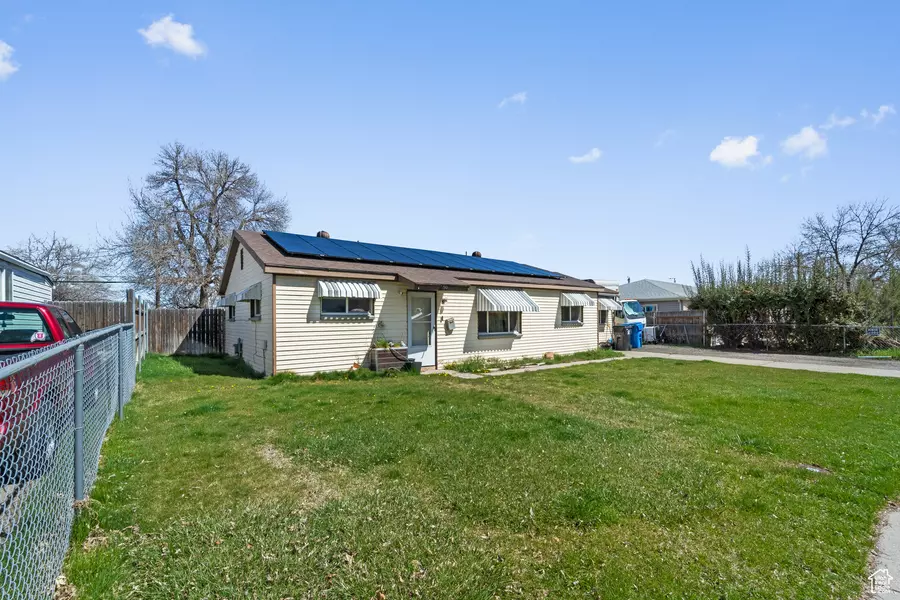4490 W 5055 S, Kearns, UT 84118