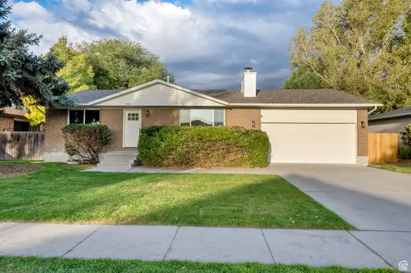3858 S CONGRESS DR, West Valley City, UT 84119