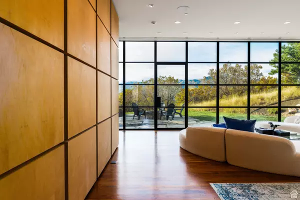 Park City, UT 84098,1825 W RED HAWK TRL