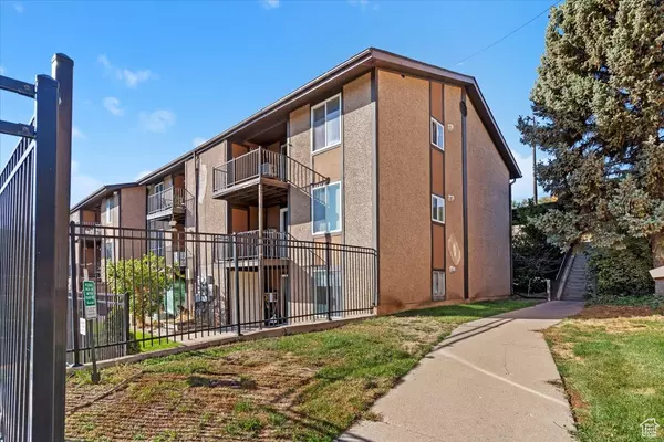 1792 E 5625 S #C, South Ogden, UT 84403