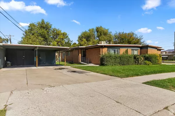 West Valley City, UT 84119,2754 W 3835 S