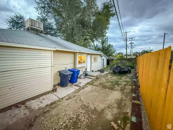 Magna, UT 84044,2673 S 8990 W