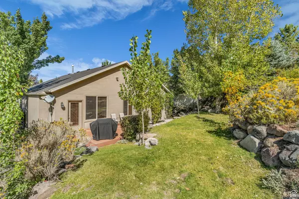 Draper, UT 84020,102 E MANILLA DR