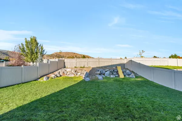 Eagle Mountain, UT 84005,7523 N EVANS RANCH DR E