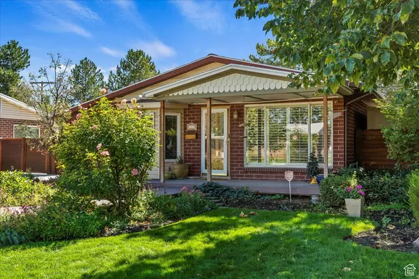 Salt Lake City, UT 84116,1379 W DUPONT AVE