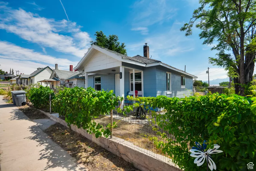 735 S 400 W, Milford, UT 84751