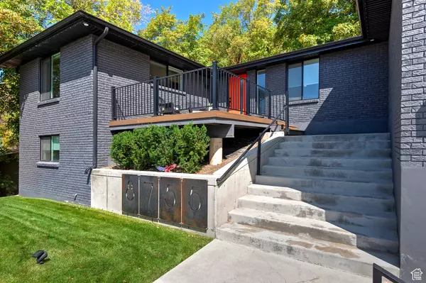 Cottonwood Heights, UT 84121,8755 S KINGS HILL DR DR