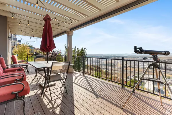 North Salt Lake, UT 84054,460 S SUNSET RIDGE DR