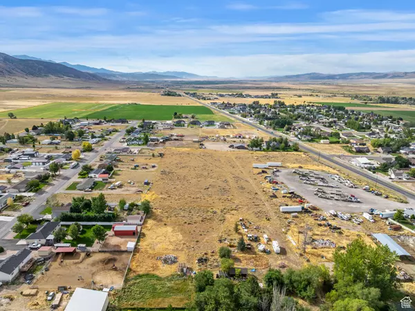 Mona, UT 84645