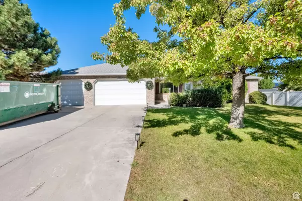 South Jordan, UT 84009,4438 W LENNOX DR