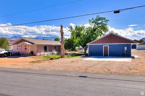 2468 E SAN JOSE RD, Moab, UT 84532