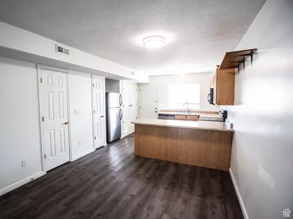 Salt Lake City, UT 84116,475 N REDWOOD RD #58 RD