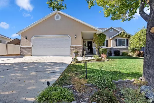 3135 E SPOTTED OWL CT, Eagle Mountain, UT 84005
