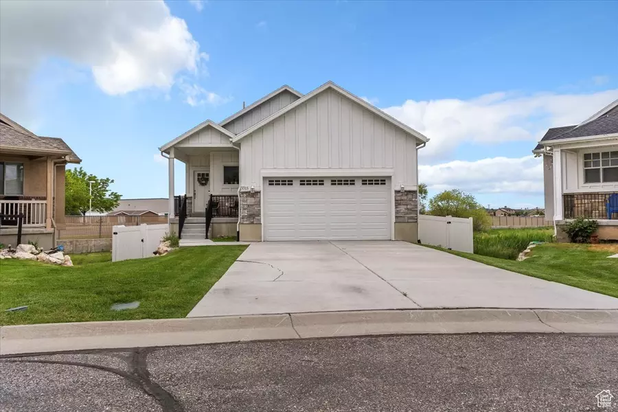 1015 W 3000 N, Pleasant View, UT 84414