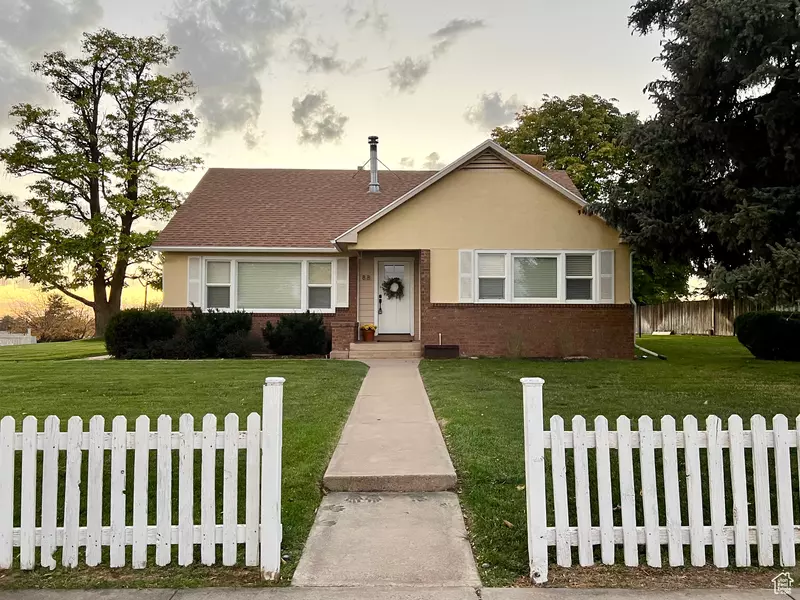 88 S 100 W, Blanding, UT 84511