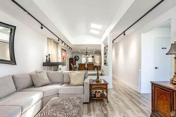 West Valley City, UT 84119,2483 W 3965 S