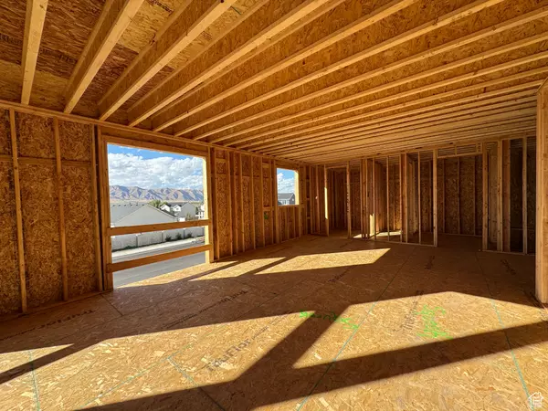 Payson, UT 84651,1836 S 100 E #2