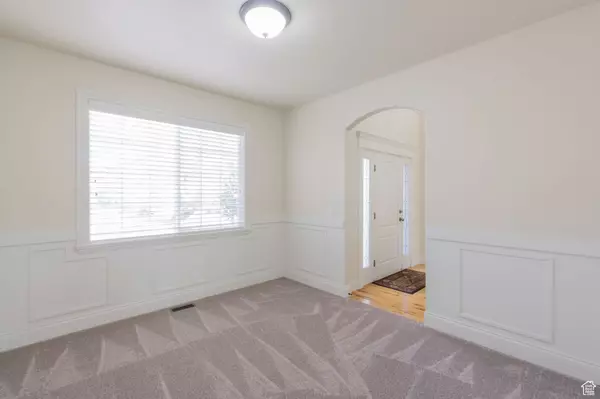 Pleasant Grove, UT 84062,4124 N 810 W