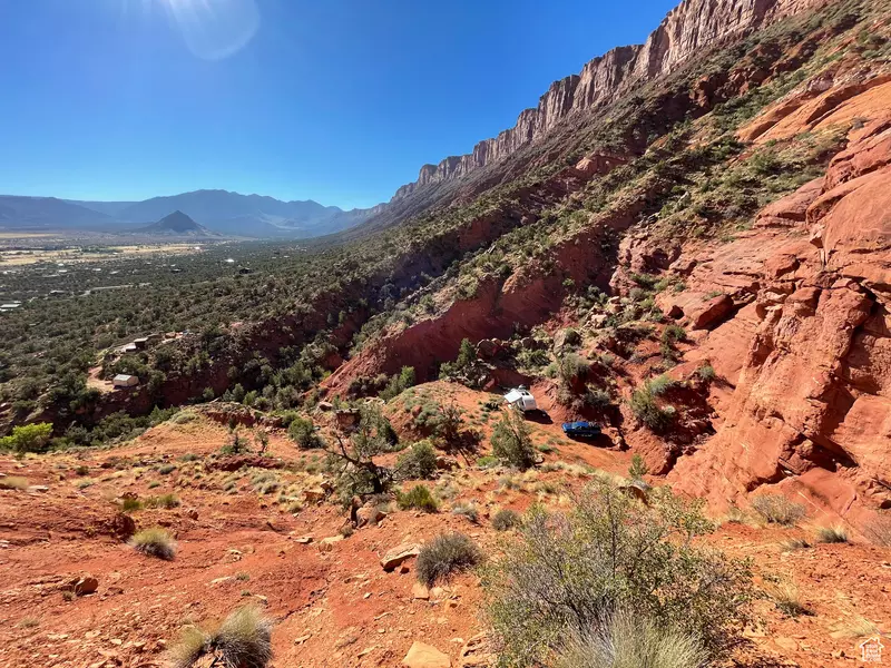 66 W BAILEY LN #66, Castle Valley, UT 84532