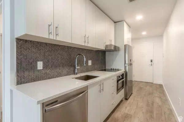 Park City, UT 84060,2303 W DEER HOLLOW RD #2240