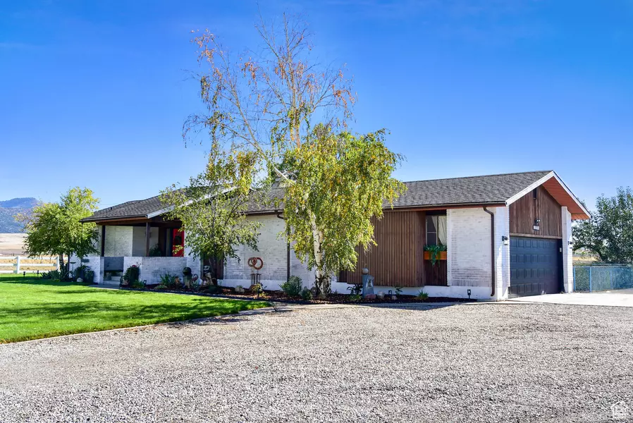 23274 S 8TH ST E, Downey, ID 83234