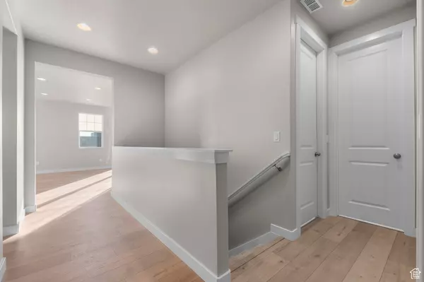 Eagle Mountain, UT 84005,1832 E KERN MTN