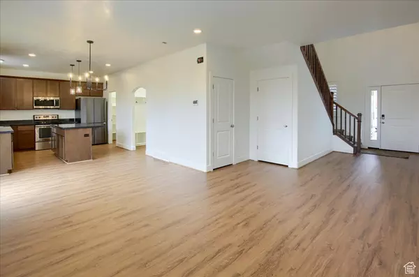 Layton, UT 84040,290 S 1325 E