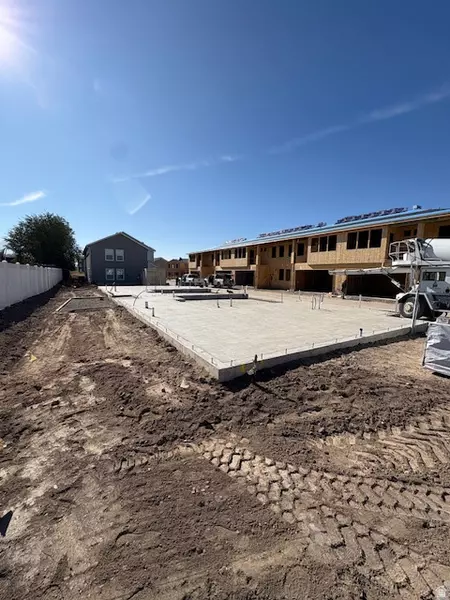 731 S HARRISON DR #25, Springville, UT 84663