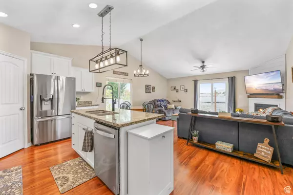 Grantsville, UT 84029,856 RODEO DR