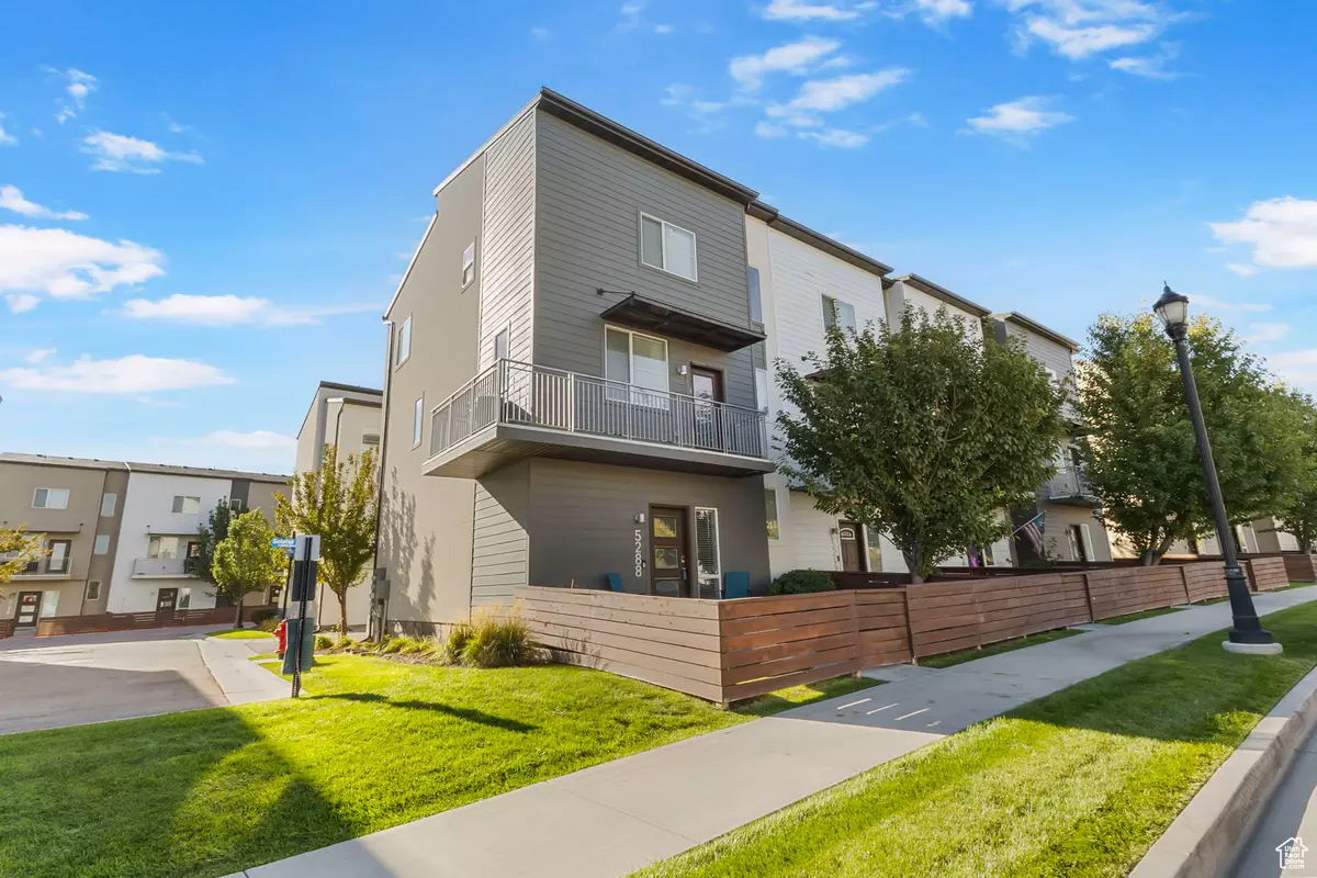 Herriman, UT 84096,5288 W SOLAFAX LN #34-1