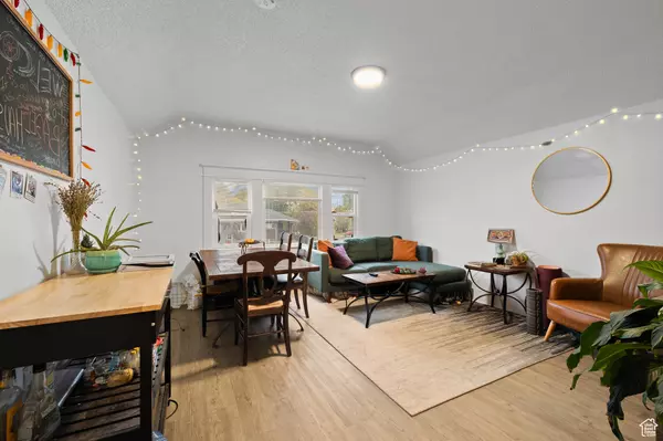 Salt Lake City, UT 84102,509 E 800 S
