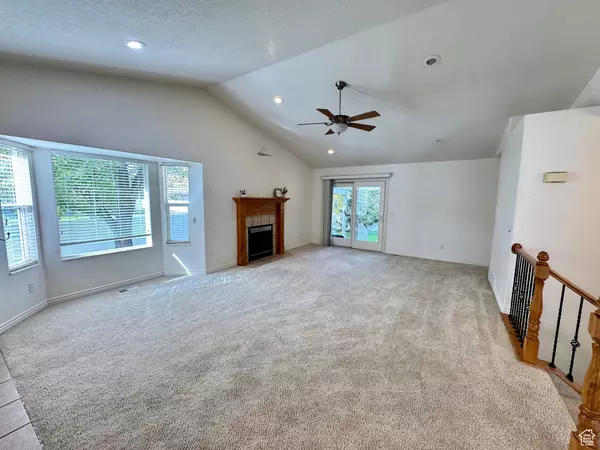 Orem, UT 84058,160 W HIDDEN HOLLOW CIR