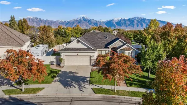 6453 S FREMONT PEAK CIR, Taylorsville, UT 84129