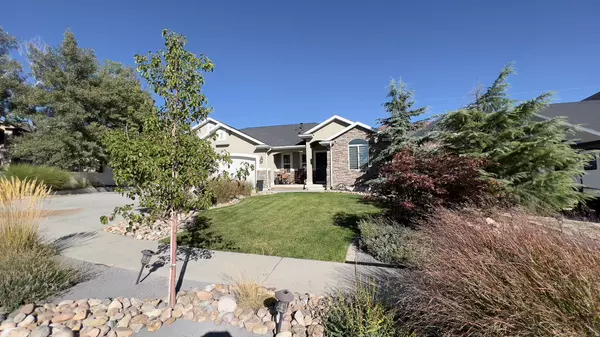 2072 N 275 E, North Ogden, UT 84414
