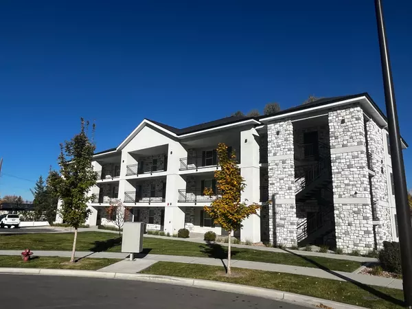 490 S 100 W #F102, Springville, UT 84663