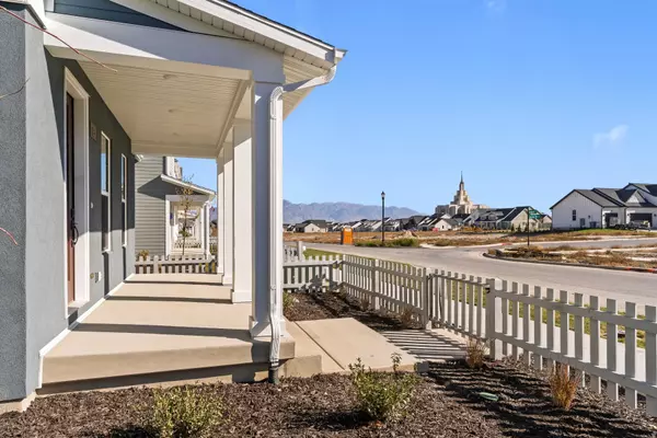 Saratoga Springs, UT 84045,892 W CAROLINE DR S